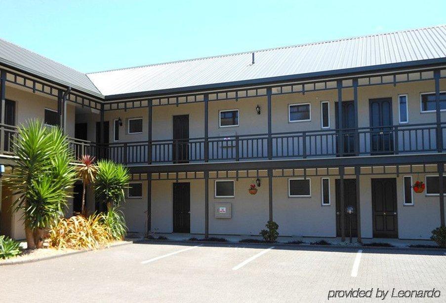 Asure Camelot Arms Motor Lodge Окленд Экстерьер фото
